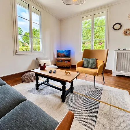 Maison De - A 200 M - Jardin Lion-sur-Mer