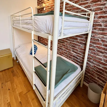 Holiday home Maison De - A 200 M - Jardin