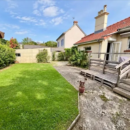 Holiday home Maison De - A 200 M - Jardin *